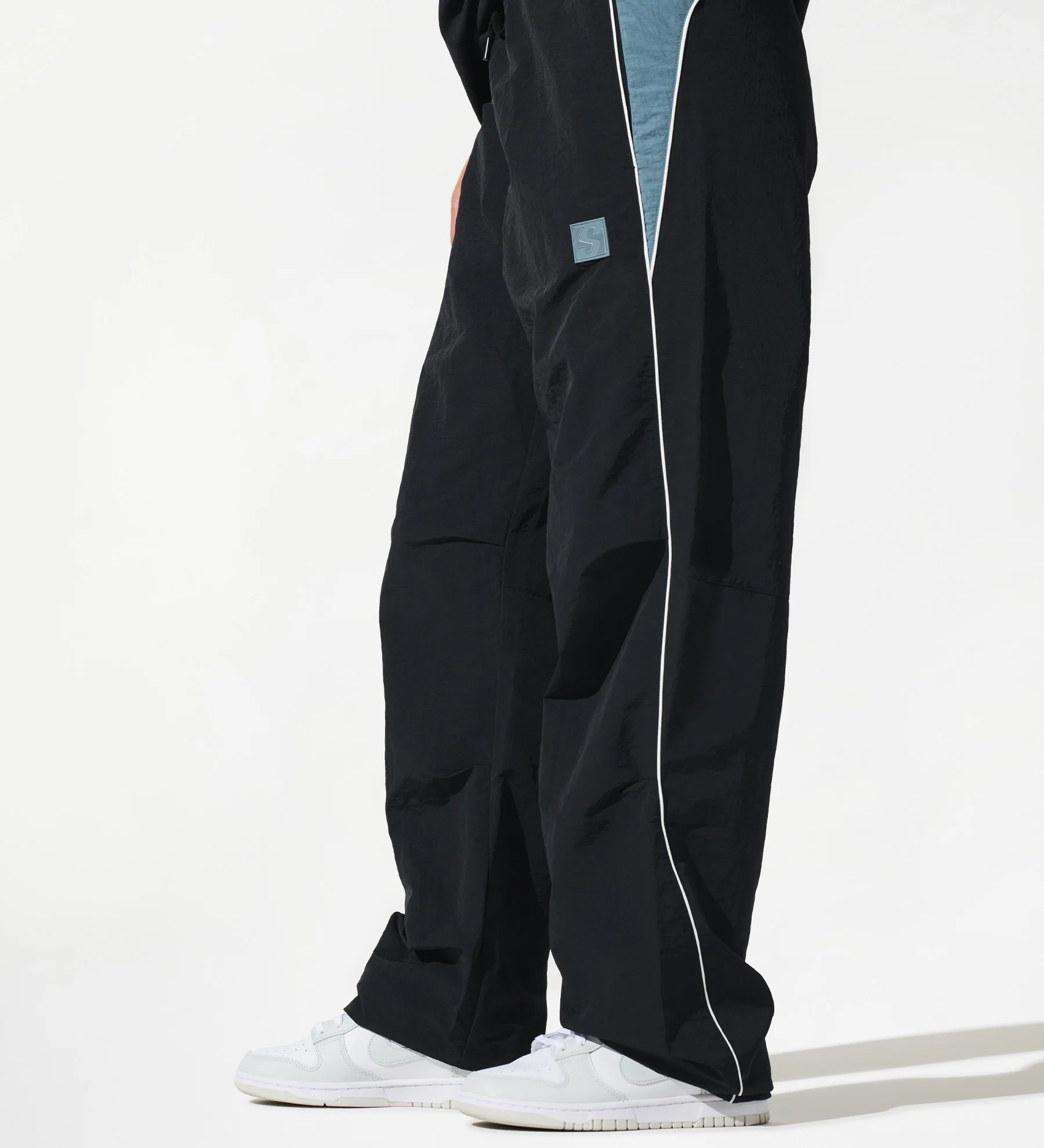 Astro Track Pants [Black/Storm Blue] - Image 4